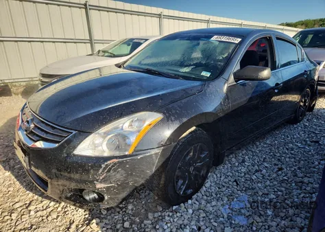 2010 Nissan Altima Base z USA, uszkodzony, nr VIN 1N4AL2AP3AN481858